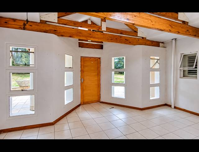9.20HA FARM FOR SALE IN NOOITGEDACHT AH